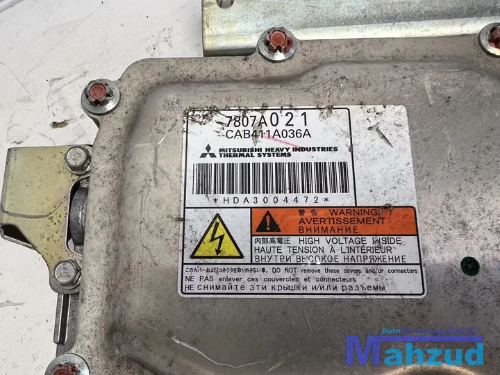 mitsubishi-outlander-phev-verwarming-omvormer-2015-cab411a036a — foto 4