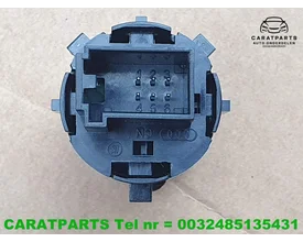 83a905217b-q4-startstopschakelaar-q6-contact-a6-etron — foto 2
