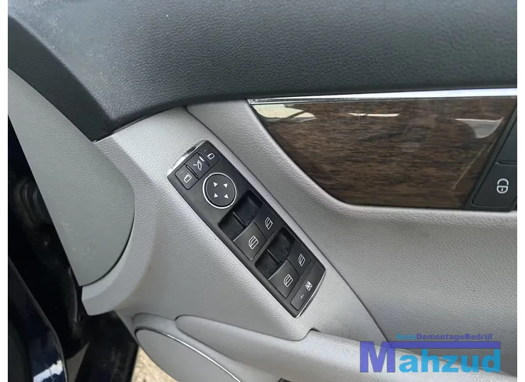 MERCEDES C KLASSE W204 Raam schakelaar 2007-2011