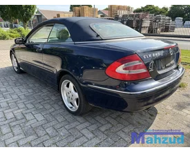 mercedes-clk-w209-cabrio-blauw-onderdelen-demontage — foto 5