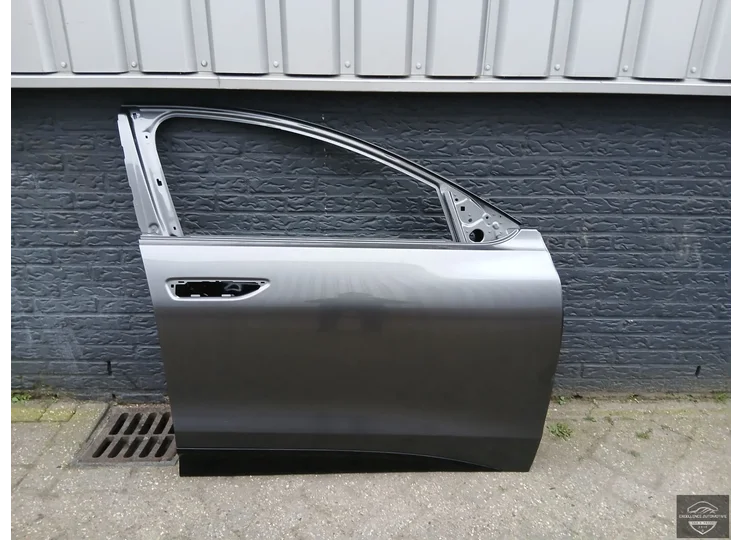 Audi A6 E-Tron C9 2024+ Rechte Vordertür Original!