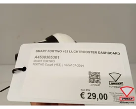 smart-fortwo-453-2015-luchtrooster-dashboard-a4538305301 — foto 3