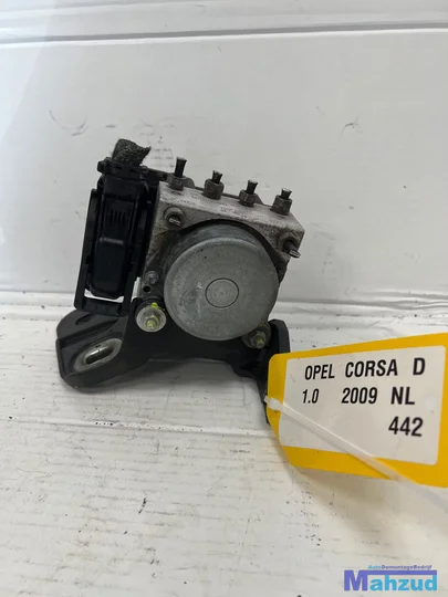 opel-corsa-d-10-abs-pomp-fe — foto 3