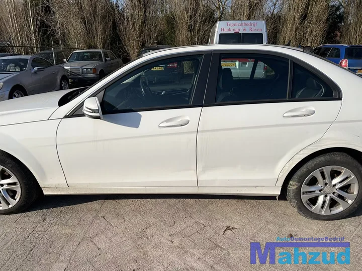 mercedes-c-klasse-w204-22-cdi-wit-149-onderdelen-facelift — foto 3