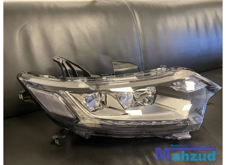 2018-mitsubishi-phev-outlander-rechts-koplamp-right-headlight