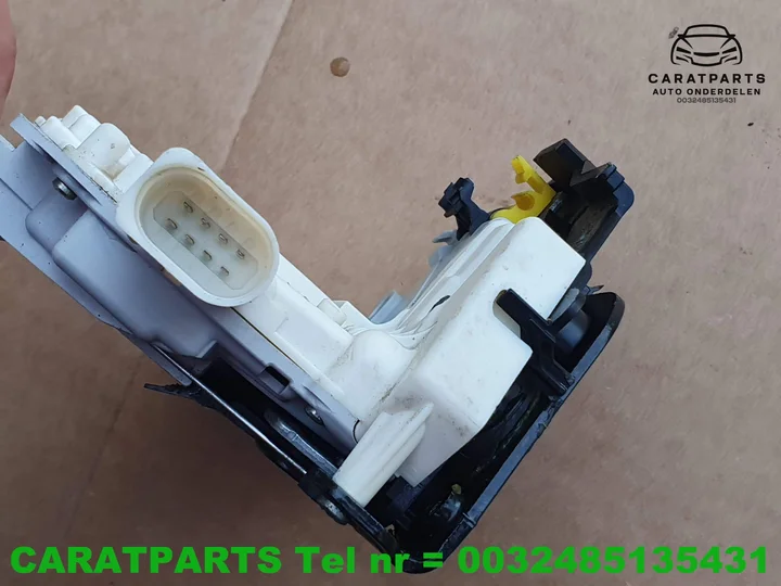 8e0839015aa-audi-rs4-deurslot-s4-portierslot-a4 — foto 5