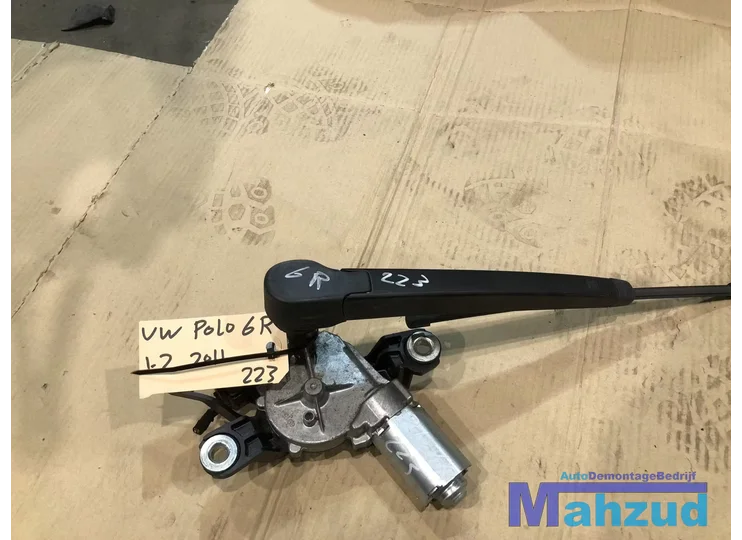 VW POLO 6R Achter ruitenwissermotor achterklep compleet