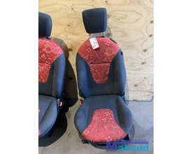 ford-ka-2-rood-compleet-interieur-20082016 — foto 2