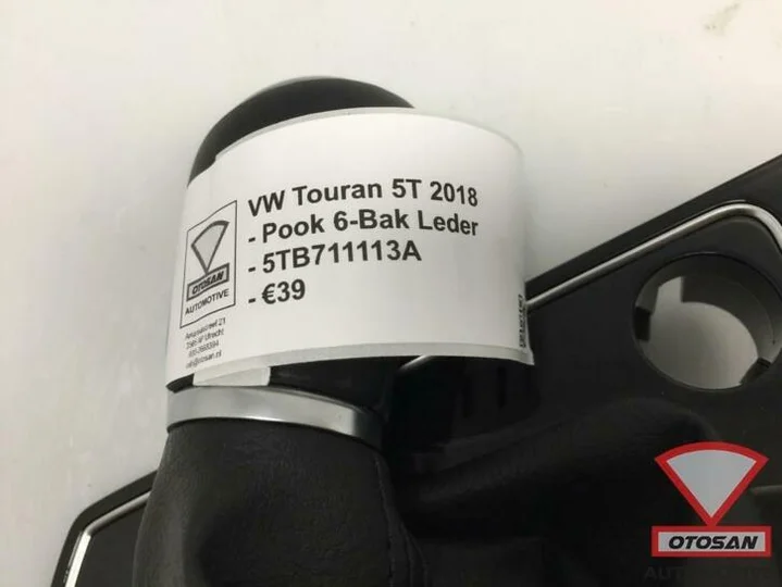 vw-touran-5t-2018-pook-6-bak-leder-leer-5tb711113a — foto 3