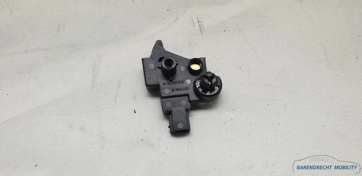 microswitch-w209-cabriodak-clk-mercedes-2098201910 — foto 4