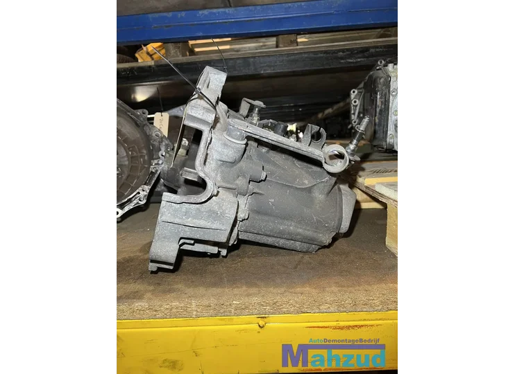 peugeot-206-14-versnellingsbak-5-bak-20cf09