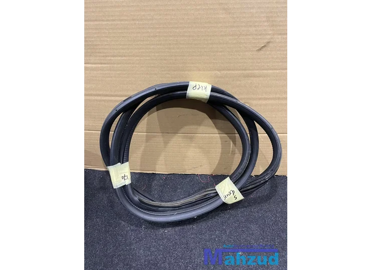 PEUGEOT 108 Achterklep rubber 2014+