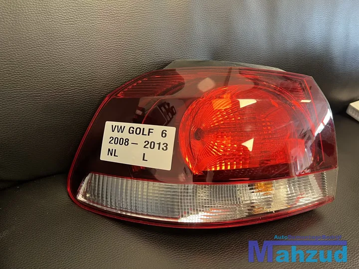 vw-golf-6-links-buiten-achterlicht-donker-20092013 — foto 2