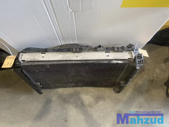 bmw-3-serie-e90-320i-20-18-koelerset-koelerpakket — foto 2