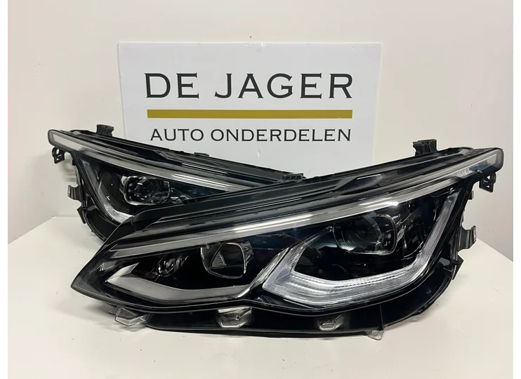 VW GOLF 8 VIII KIT DE LAMPES DE FREIN À LED 5H1941035F 5H1941036F
