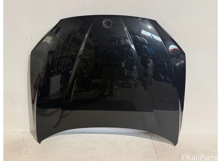 Capot de la BMW X1 E84