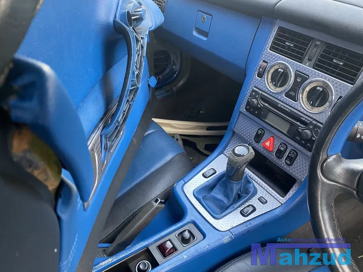 mercedes-slk-r170-blauw-middenconsole-radio-kachelpaneel-9604 — foto 2