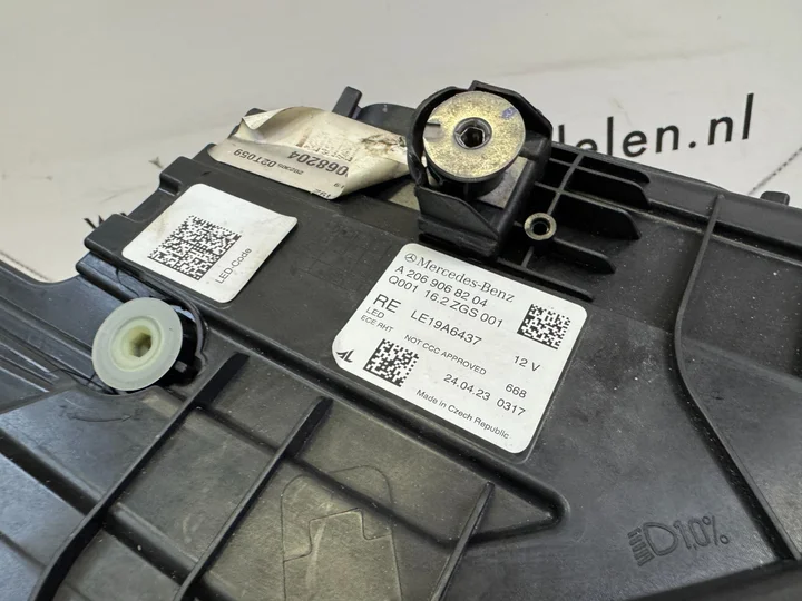 mb-c-klasse-w206-koplamp-high-performance-rechts-a2069068204 — foto 8