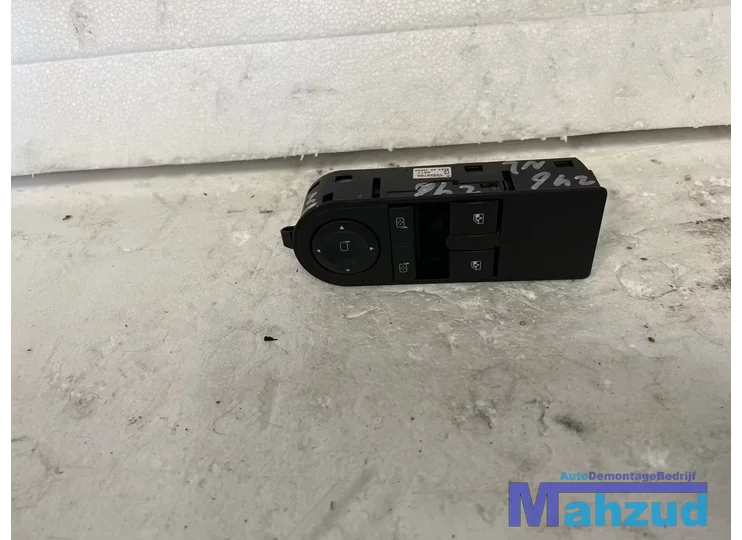 OPEL ASTRA H Links raam schakelaar 2004-2009