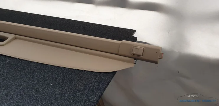 rolhoes-ml-w164-mercedes-suv-hoedenplank-beige-origineel-gebruikt-2006-2012 — foto 3