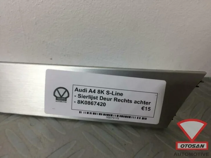 audi-a4-8k-s-line-sierlijst-deur-rechts-achter-8k0867420 — foto 3