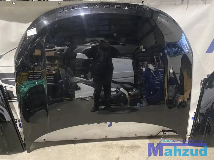 landrover-discovery-5-lr-zwart-voorkop-20182022 — foto 4