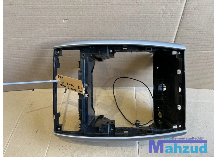 mercedes-bklasse-w245-middenconsole-radio-frame-20052011