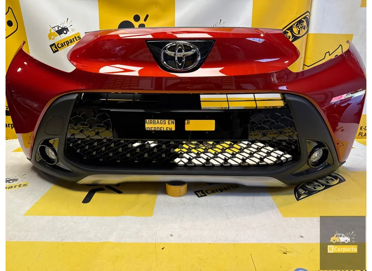 Toyota Aygo X Voorbumper origineelCompleet52119-OH19nieuw