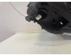 audi-a1-8x-koplamp-xenon-links-8x0941005 — foto 5