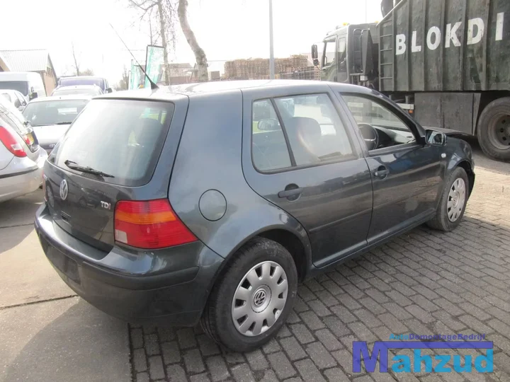 2003-volkswagen-golf-4-5deurs-interieur-19972003 — foto 5