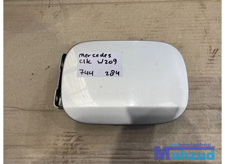MERCEDES CLK W209 Grijs 744 tankklep tank klep A2095840739