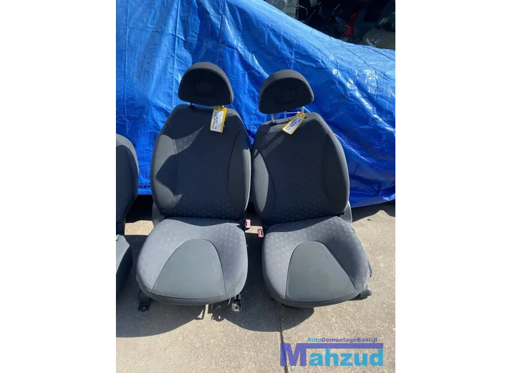 NISSAN MICRA 3 K12 3 DEURS Interieur grijs 2002-2010