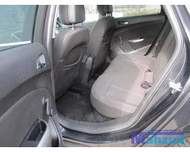 opel-astra-j-compleet-interieur-5-deurs-zwart — foto 2