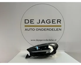 opel-corsa-f-ilux-koplamp-links-module-39162658-compleet