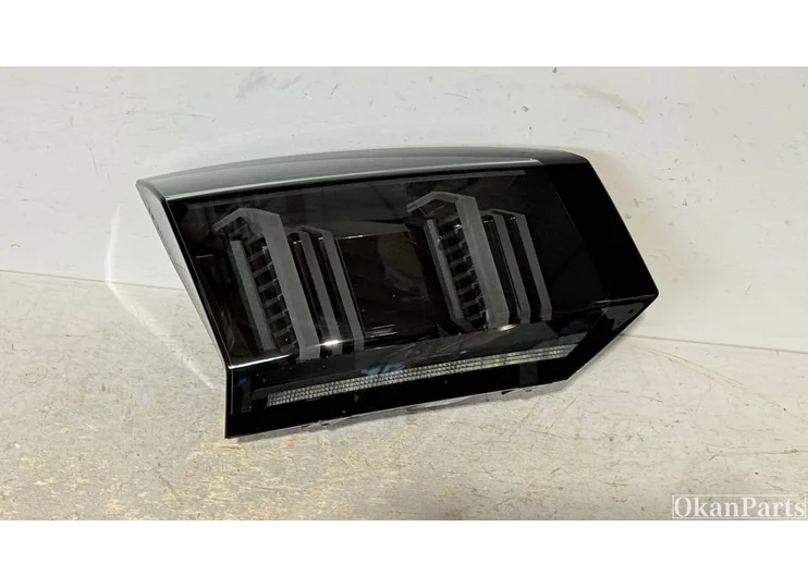 Peugeot 5008 II LED linker achterlicht links 9836231880
