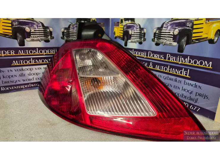 Renault megane achterlicht links bj 2006