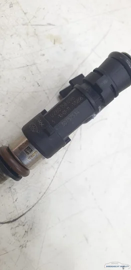 benzine-injector-volvo-c70-ii-25turbo-t5-0280158096-ford-origineel-gebruikt-2005-2013 — foto 2