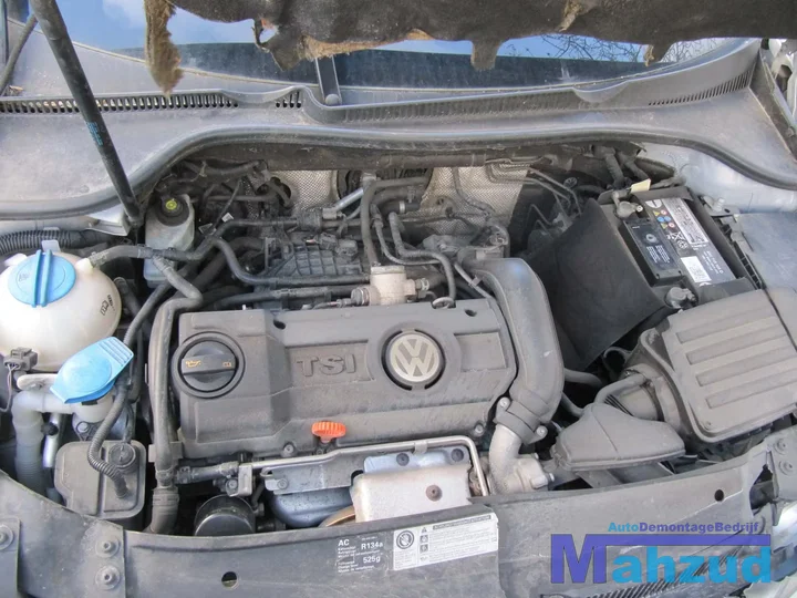 2010-volkswagen-golf-6-14-tsi-demontage-sloop-175 — foto 12