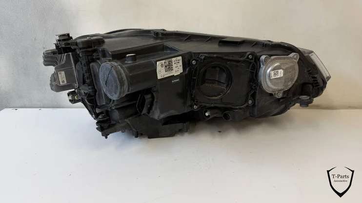 vw-volkswagen-golf-sportsvan-koplamp-links-lamp-517941035a — foto 9