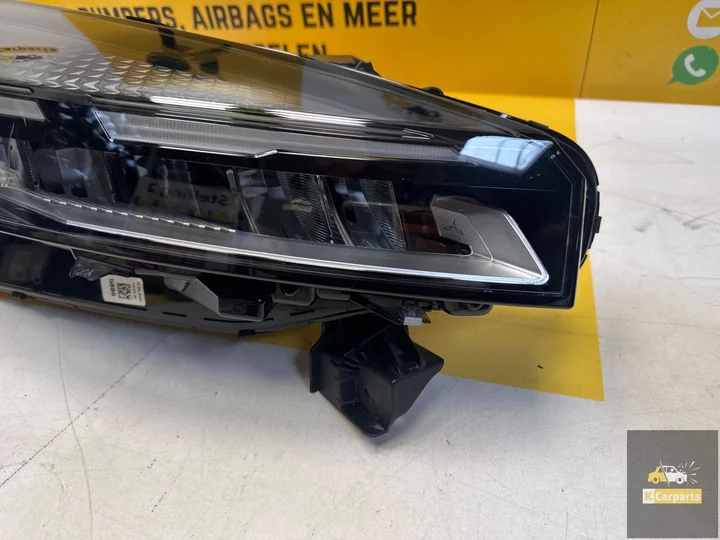 renault-clio-5-v-149r006600-led-koplamp-rechts-origineel — foto 2