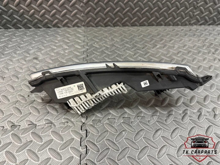 jaguar-land-rover-led-mistlamp-recht-hk8315200ad — foto 4