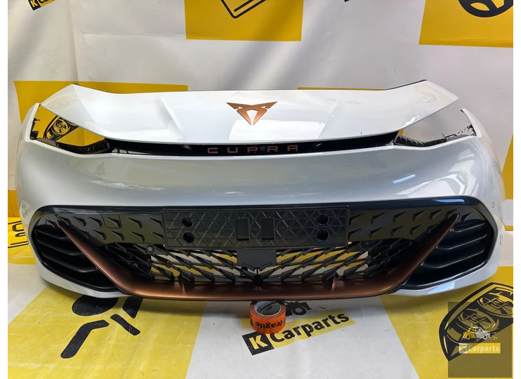 Cupra Born Voorbumper 4PDC 10E807221D compleet!! Camera