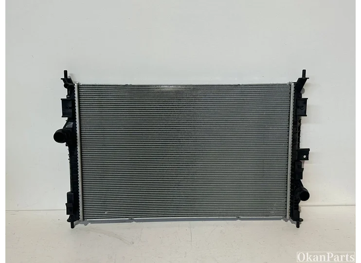 Peugeot Expert Toyota ProAce Radiator 9675747980 SU001A7209