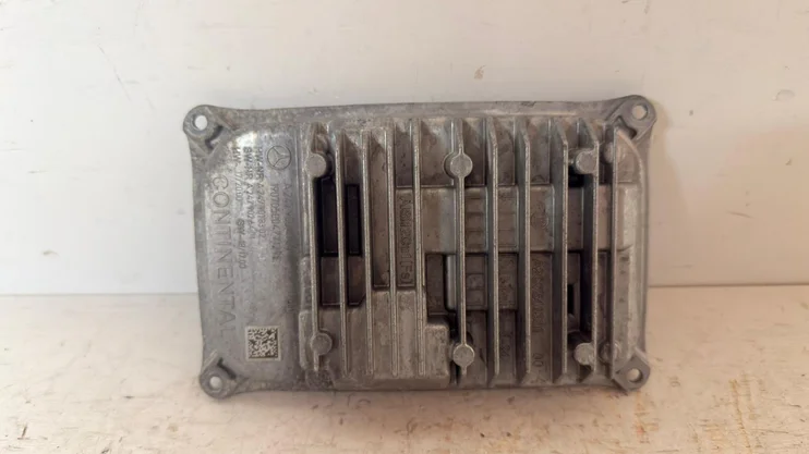 mercedesbenz-a2479004104-led-module