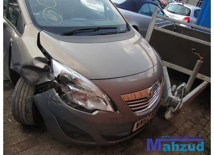 2012 OPEL MERIVA B plaatwerk carrosserie dorpel stijl dak panorama