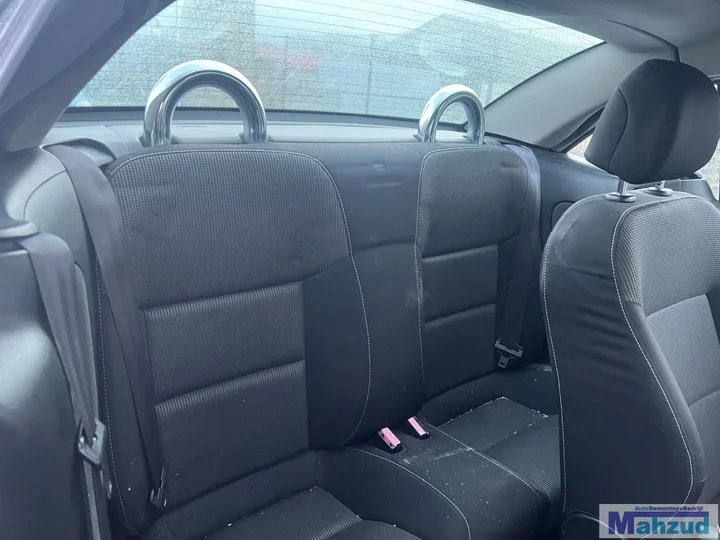 2007-peugeot-207cc-16-16v-grijs-onderdelen-demontage — foto 10