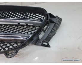 radiateurgrille-mercedes-e-klasse-w213-a2138880223-grill-zwart-chroom-zilver-origineel-gebruikt-2017-2023 — foto 13