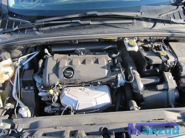 2009-peugeot-308-16-16v-demontage-sloop-154 — foto 13