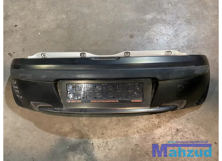 fiat-punto-188-zwart-acherbumper