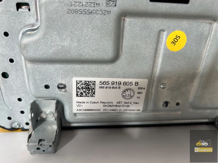 multi-media-computer-navigatiesysteem-skoda-karoq-565919605b — foto 4